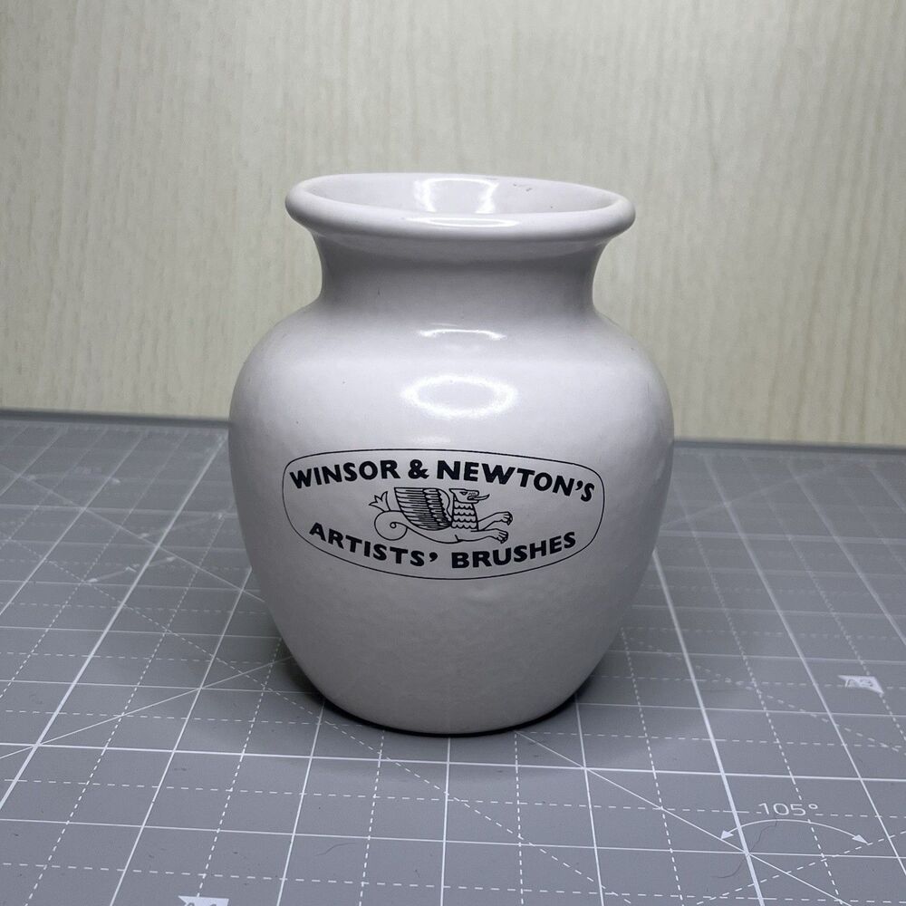 Winsor & Newton‘s Artists' Brushes Ceramic 4" Paint Brush Jar